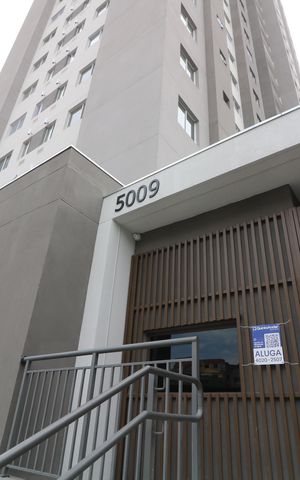 Apartamento para alugar com 38m², 2 quartos e sem vagaFachada e portaria