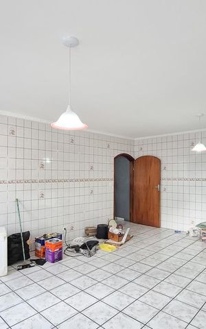 Casa à venda com 442m², 3 quartos e 2 vagas Casa à venda com 442m², 3 quartos e 2 vagasCozinha