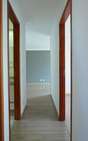 Apartamento à venda com 76m², 3 quartos e 2 vagasCorredor