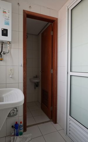 Apartamento à venda com 76m², 3 quartos e 2 vagasÁrea de Serviço