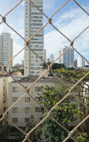 Apartamento à venda com 76m², 3 quartos e 2 vagasVista