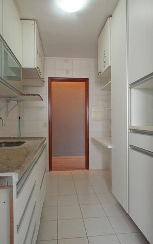 Apartamento à venda com 76m², 3 quartos e 2 vagasCozinha