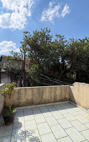 Casa à venda com 110m², 2 quartos e 1 vaga Casa à venda com 110m², 2 quartos e 1 vagaVaranda do Quarto 2