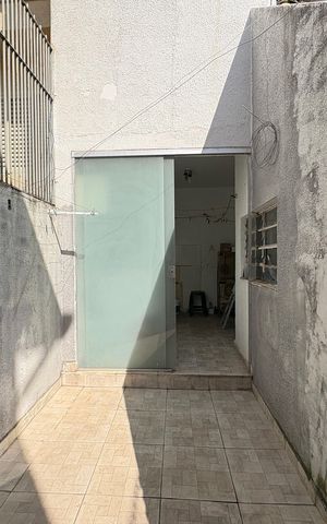 Casa à venda com 110m², 2 quartos e 1 vaga Casa à venda com 110m², 2 quartos e 1 vagaQuintal