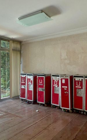 Casa para alugar com 420m², 4 quartos e 3 vagas Casa para alugar com 420m², 4 quartos e 3 vagasSala