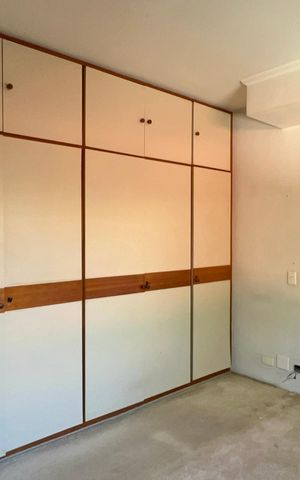 Casa para alugar com 420m², 4 quartos e 3 vagas Casa para alugar com 420m², 4 quartos e 3 vagasSuíte 1