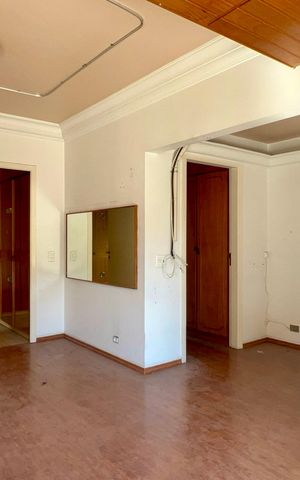 Casa para alugar com 420m², 4 quartos e 3 vagas Casa para alugar com 420m², 4 quartos e 3 vagasSuíte 3