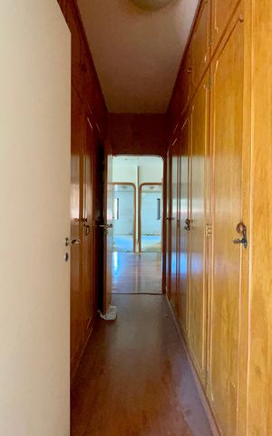 Casa para alugar com 420m², 4 quartos e 3 vagas Casa para alugar com 420m², 4 quartos e 3 vagasSuíte 3