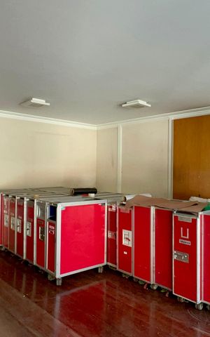 Casa para alugar com 420m², 4 quartos e 3 vagas Casa para alugar com 420m², 4 quartos e 3 vagasSala