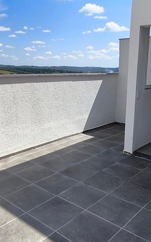 Apartamento para alugar com 96m², 2 quartos e 1 vaga