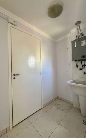 Apartamento à venda com 64m², 2 quartos e 1 vaga Apartamento à venda com 64m², 2 quartos e 1 vagaÁrea de Serviço