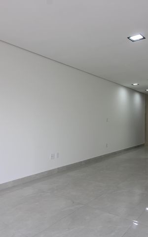 Casa à venda com 170m², 3 quartos e 3 vagassala 
