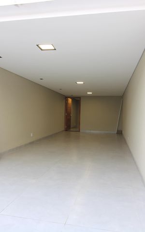 Casa à venda com 170m², 3 quartos e 3 vagasGaragem