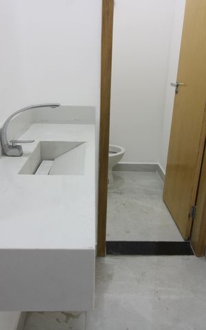 Casa à venda com 170m², 3 quartos e 3 vagaslavabo