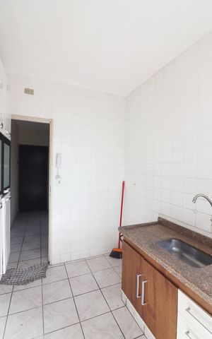 Apartamento à venda com 56m², 2 quartos e 1 vagaCozinha e Área de Serviço