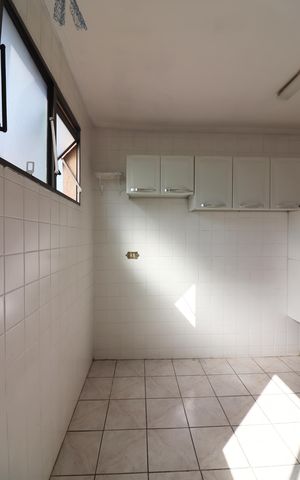 Apartamento à venda com 56m², 2 quartos e 1 vagaCozinha e Área de Serviço