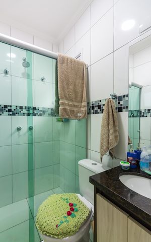 Casa à venda com 217m², 3 quartos e 6 vagas Casa à venda com 217m², 3 quartos e 6 vagasBanheiro 3