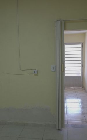 Casa para alugar com 30m², 1 quarto e sem vagaQuarto