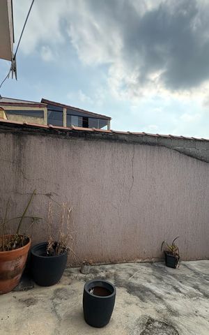 Casa à venda com 365m², 3 quartos e 6 vagas Casa à venda com 365m², 3 quartos e 6 vagasQuintal/ Churrasqueira