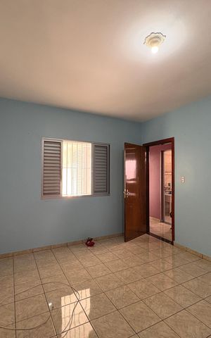 Casa à venda com 365m², 3 quartos e 6 vagas Casa à venda com 365m², 3 quartos e 6 vagasQuarto 3