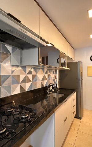 Apartamento à venda com 189m², 3 quartos e 1 vaga Apartamento à venda com 189m², 3 quartos e 1 vagaCozinha e Área de Serviço