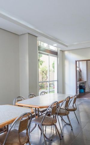 Apartamento à venda com 80m², 2 quartos e 1 vaga Apartamento à venda com 80m², 2 quartos e 1 vagaÁrea comum - Salão de festas