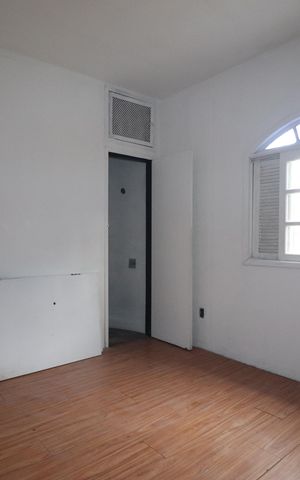 Casa à venda com 117m², 4 quartos e 2 vagasQuarto 2