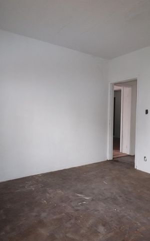 Casa à venda com 117m², 4 quartos e 2 vagasQuarto 1 suíte