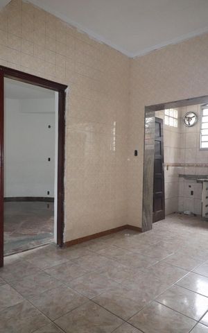 Casa à venda com 117m², 4 quartos e 2 vagasCozinha