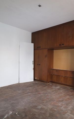 Casa à venda com 117m², 4 quartos e 2 vagasQuarto 1 suíte