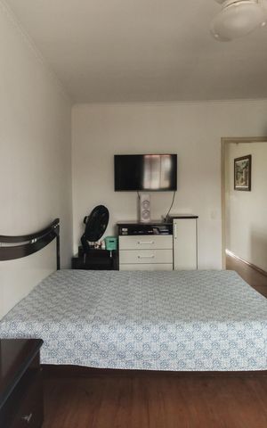 Casa à venda com 130m², 2 quartos e 2 vagas Casa à venda com 130m², 2 quartos e 2 vagasQuarto 1