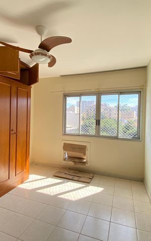 Apartamento à venda com 77m², 2 quartos e 1 vaga