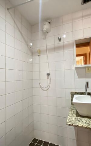 Apartamento à venda com 77m², 2 quartos e 1 vaga