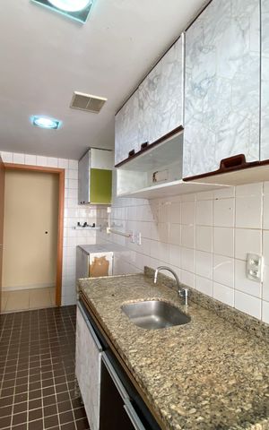 Apartamento à venda com 77m², 2 quartos e 1 vaga
