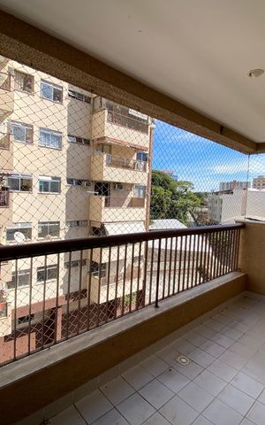 Apartamento à venda com 77m², 2 quartos e 1 vaga