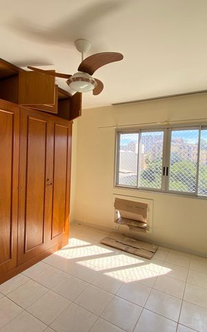 Apartamento à venda com 77m², 2 quartos e 1 vaga
