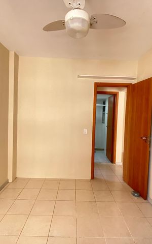 Apartamento à venda com 77m², 2 quartos e 1 vaga