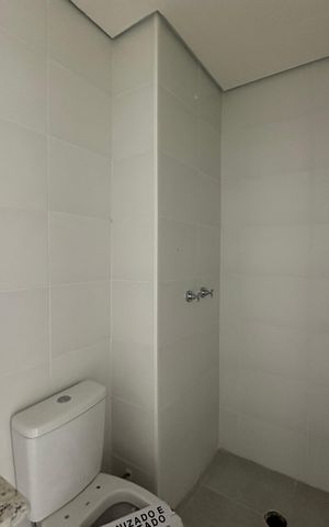 Apartamento à venda com 58m², 2 quartos e 1 vaga Apartamento à venda com 58m², 2 quartos e 1 vagaBanheiro da Suíte
