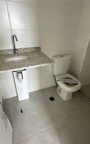 Apartamento à venda com 58m², 2 quartos e 1 vaga Apartamento à venda com 58m², 2 quartos e 1 vagaBanheiro da Suíte