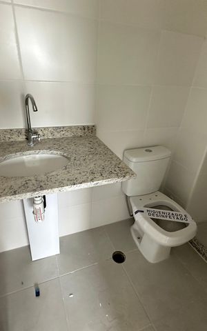 Apartamento à venda com 58m², 2 quartos e 1 vaga Apartamento à venda com 58m², 2 quartos e 1 vagaBanheiro da Suíte
