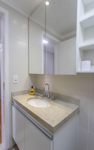 Apartamento à venda com 105m², 3 quartos e 2 vagas Apartamento à venda com 105m², 3 quartos e 2 vagasBanheiro social