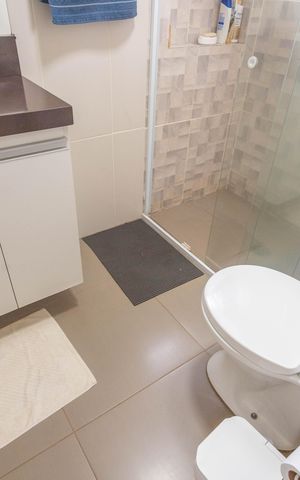 Apartamento à venda com 105m², 3 quartos e 2 vagas Apartamento à venda com 105m², 3 quartos e 2 vagasBanheiro da suíte