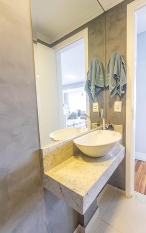 Apartamento à venda com 105m², 3 quartos e 2 vagas Apartamento à venda com 105m², 3 quartos e 2 vagasLavabo