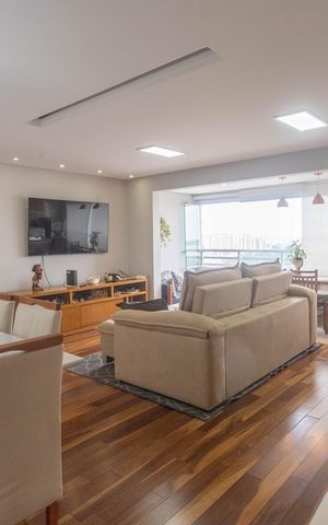 Apartamento à venda com 105m², 3 quartos e 2 vagas Apartamento à venda com 105m², 3 quartos e 2 vagasSala