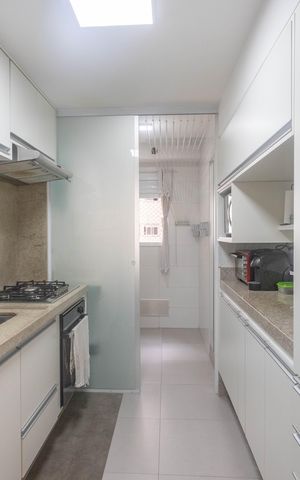 Apartamento à venda com 105m², 3 quartos e 2 vagas Apartamento à venda com 105m², 3 quartos e 2 vagasCozinha