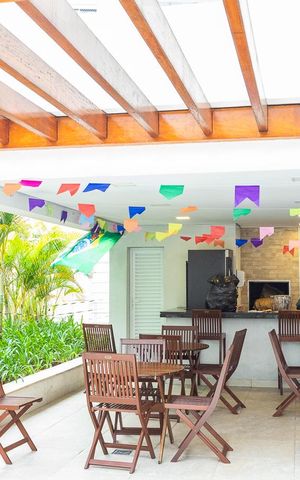 Apartamento à venda com 105m², 3 quartos e 2 vagas Apartamento à venda com 105m², 3 quartos e 2 vagasÁrea comum - Churrasqueira