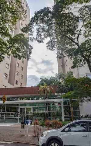 Apartamento à venda com 105m², 3 quartos e 2 vagas Apartamento à venda com 105m², 3 quartos e 2 vagasFachada