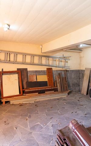 Casa à venda com 320m², 5 quartos e 2 vagasGaragem