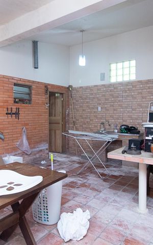 Casa à venda com 320m², 5 quartos e 2 vagasChurrasqueira