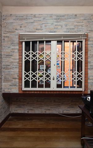 Casa à venda com 320m², 5 quartos e 2 vagasQuarto 2